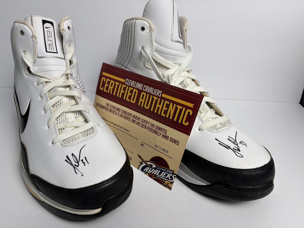 Jawad Williams Signed Nike Basketball Shoes 2005 UNC Champion Autograph COA S 15